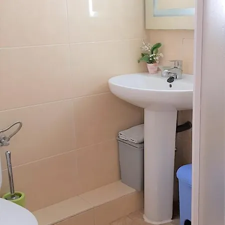 منزل للإقامة Private Loft In House With Pool And Private Garden يوريت دي مار